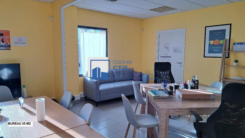 Bureau - 193 m²