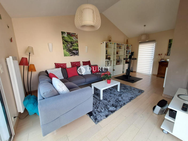 Maison traditionnelle - 127 m² - 7 pièces