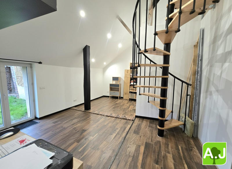 Maison traditionnelle - 140 m² - 5 pièces