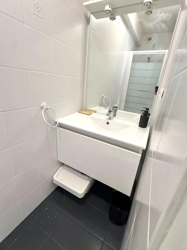 Maison - 230 m² - 7 pièces