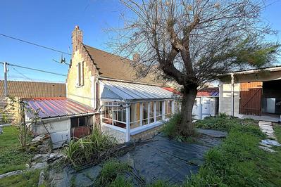 Maison ancienne - 82 m² - 3 pièces