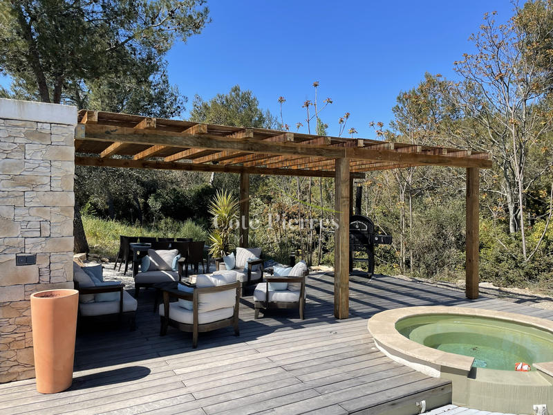 Maison - 122 m² - 6 pièces