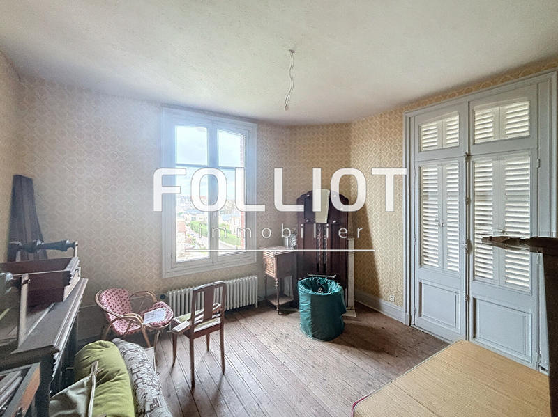 Maison - 382 m² - 15 pièces