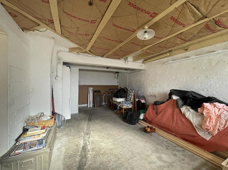 Maison - 94 m² - 5 pièces