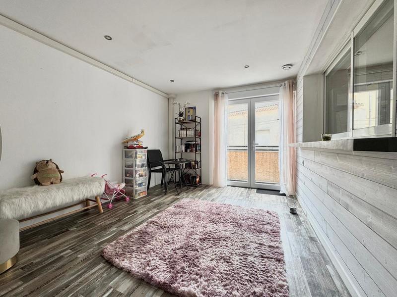 Maison de village - 90 m² - 4 pièces