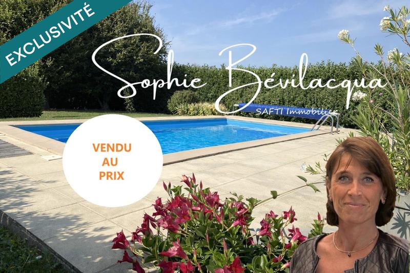 Maison - 201 m² - 7 pièces