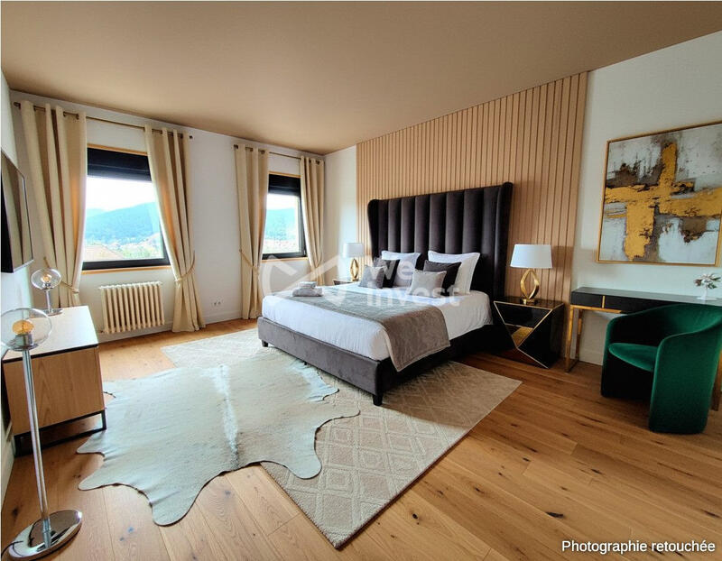 Immeuble - 2 086 m² - 4 pièces