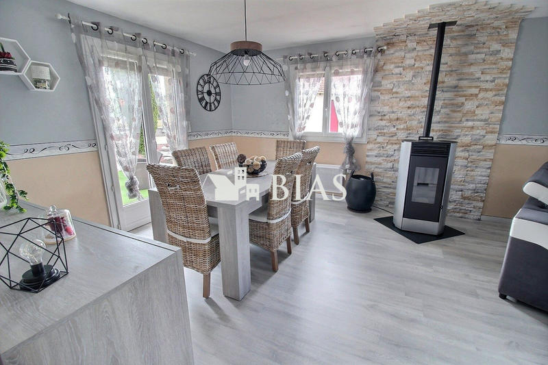 Maison - 105 m² - 5 pièces