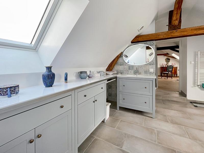 Longère - 385 m² - 11 pièces