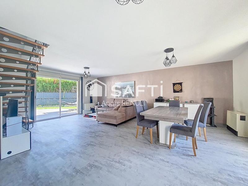 Maison - 120 m² - 6 pièces