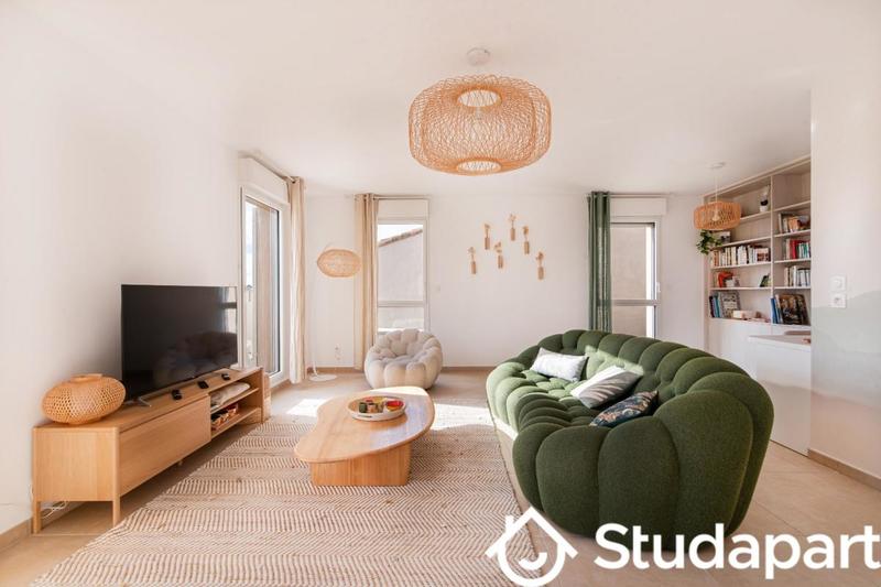 Appartement - 100 m² - 4 pièces