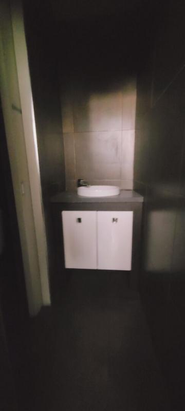 Immeuble - 77 m² - 1 pièce