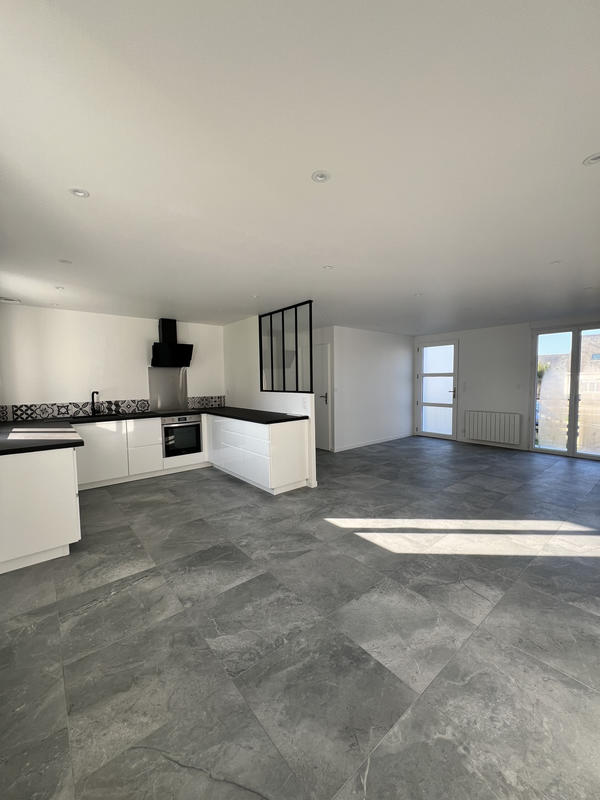 Maison - 108 m² - 7 pièces