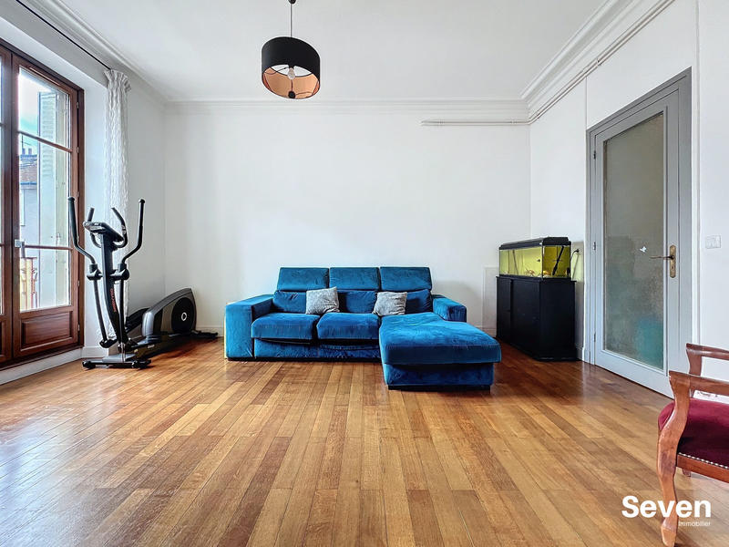 Appartement - 110 m² - 3 pièces