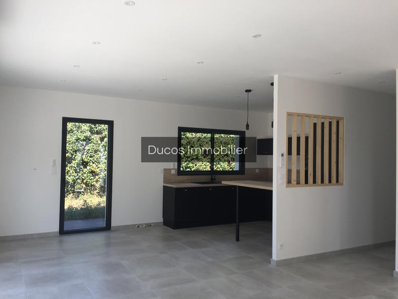 Villa - 90 m² - 4 pièces