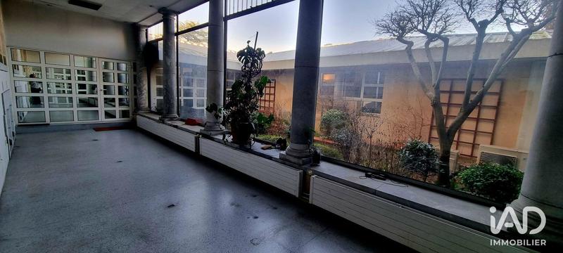 Local commercial - 338 m²