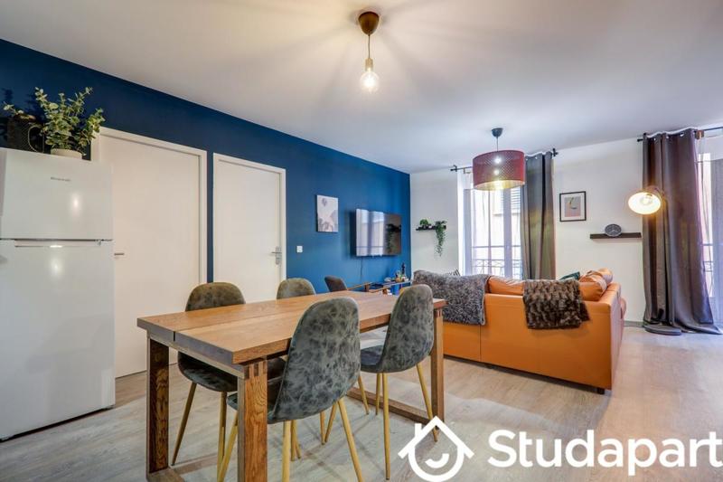 Chambre - 10 m² - 1 pièce