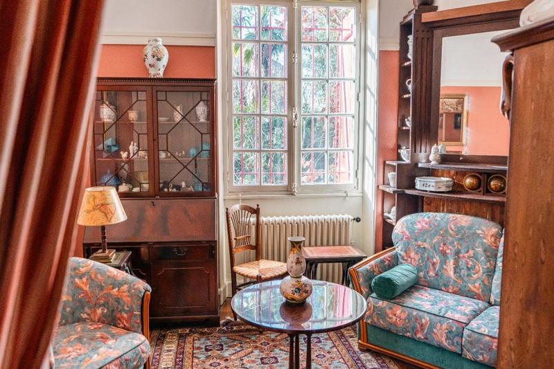 Maison de maîtres - 510 m² - 14 pièces