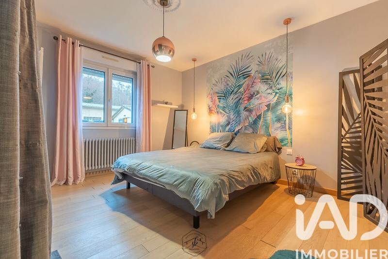 Maison - 105 m² - 6 pièces