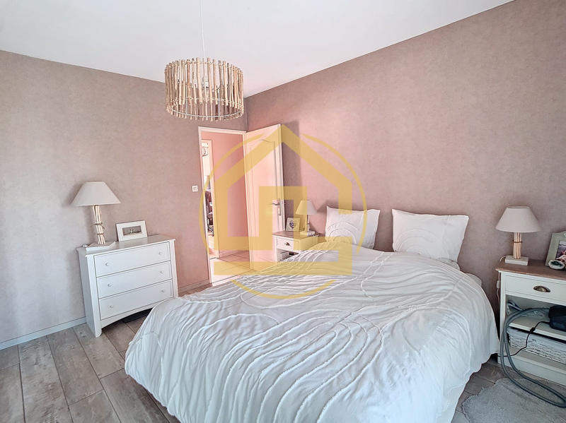 Maison - 115 m² - 6 pièces