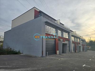 Local d'activités - 270 m²