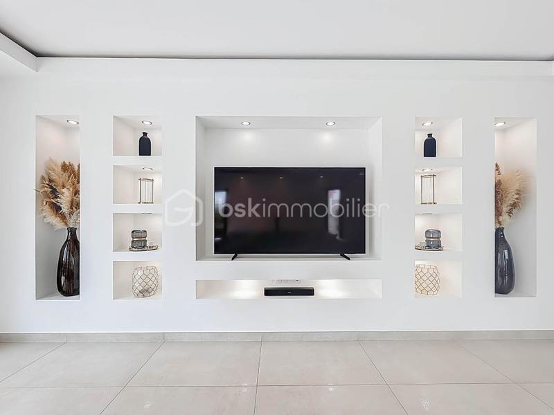 Maison - 170 m² - 5 pièces