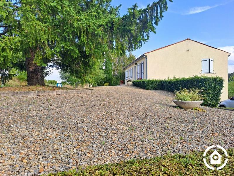 Maison - 170 m² - 6 pièces