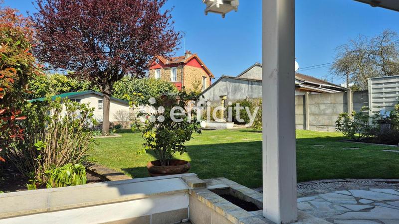 Maison - 158 m² - 7 pièces