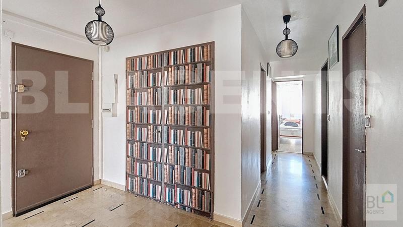 Appartement - 98 m² - 5 pièces