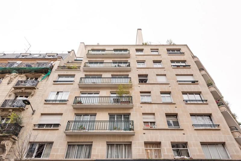 Appartement - 99 m² - 4 pièces