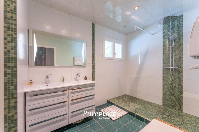 Maison - 131 m² - 5 pièces