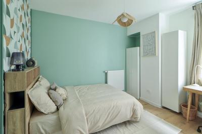 Chambre - 14 m² - 4 pièces