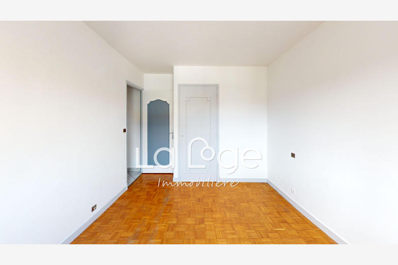 Appartement - 79 m² - 4 pièces