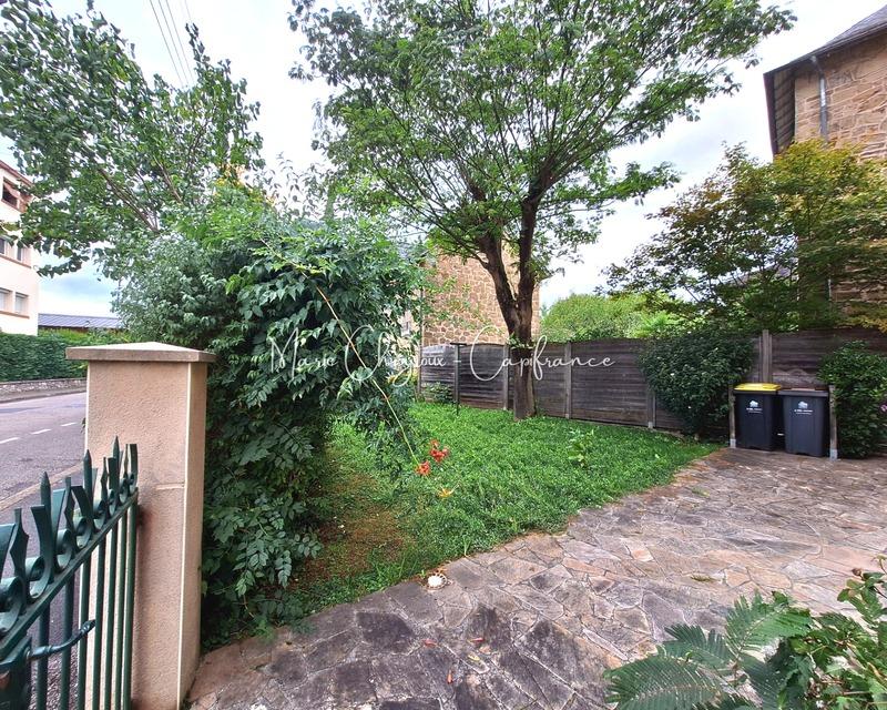 Immeuble - 141 m² - 7 pièces