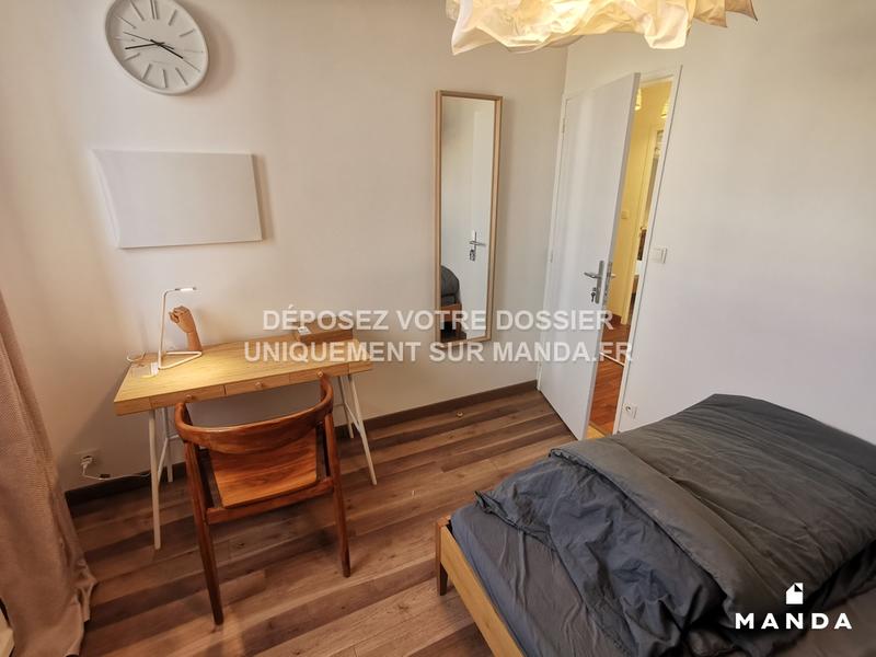 Chambre - 10 m² - 4 pièces