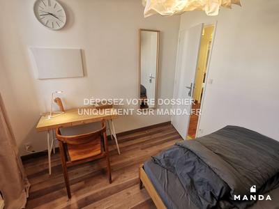 Chambre - 10 m² - 4 pièces