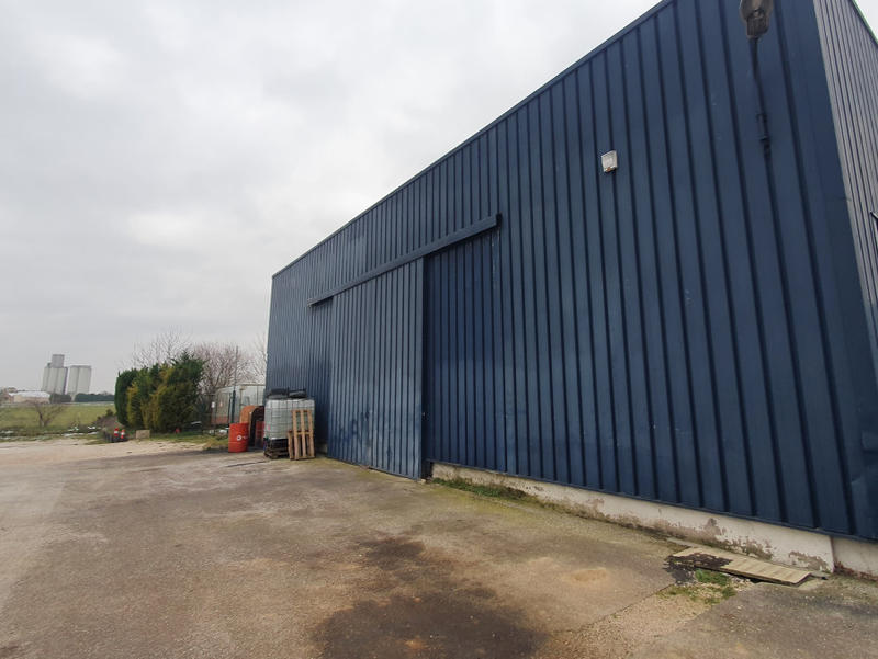 Bureau - 550 m² - 8 pièces