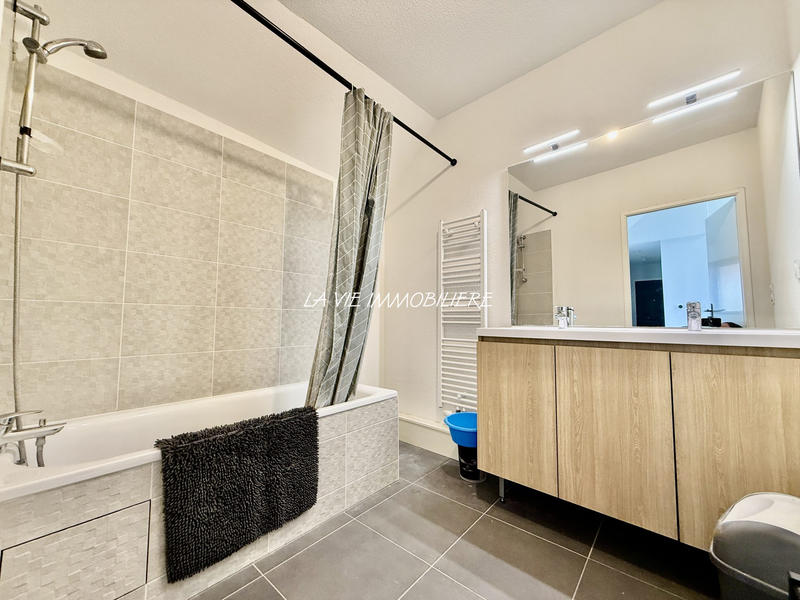 Loft - 60 m² - 3 pièces