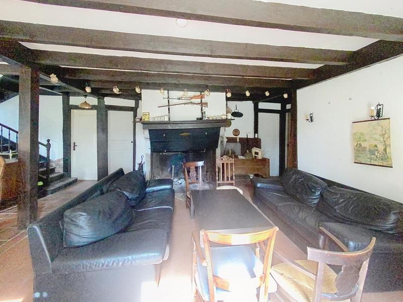 Maison - 206 m² - 8 pièces