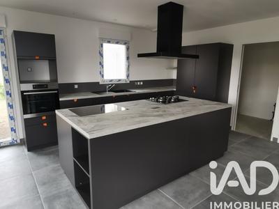 Maison - 100 m² - 1 pièce