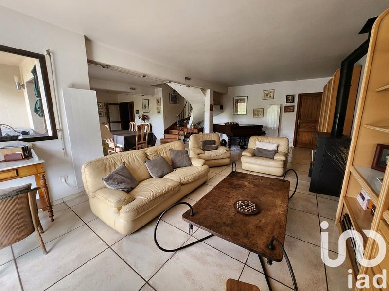 Maison - 409 m² - 17 pièces