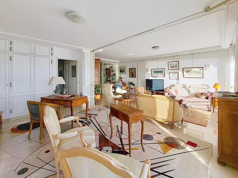 Appartement - 94 m² - 3 pièces