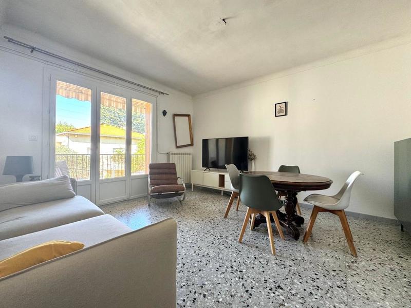 Appartement - 83 m² - 4 pièces