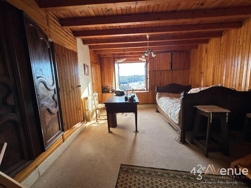 Maison - 223 m² - 8 pièces