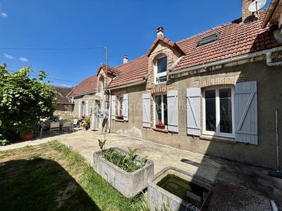 Longère - 113 m² - 4 pièces