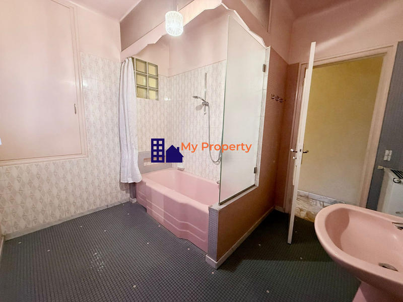 Villa - 196 m² - 7 pièces