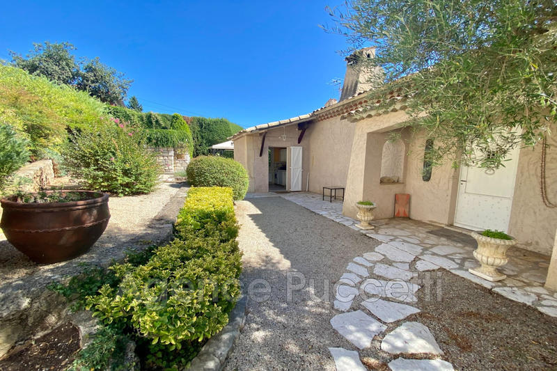 Maison - 130 m² - 4 pièces