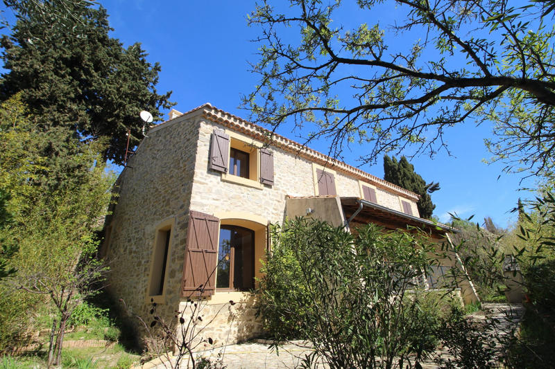 Maison - 201 m² - 5 pièces