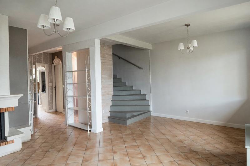 Maison - 150 m² - 4 pièces