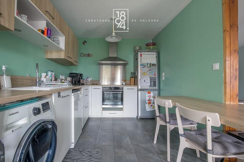 Appartement - 89 m² - 5 pièces